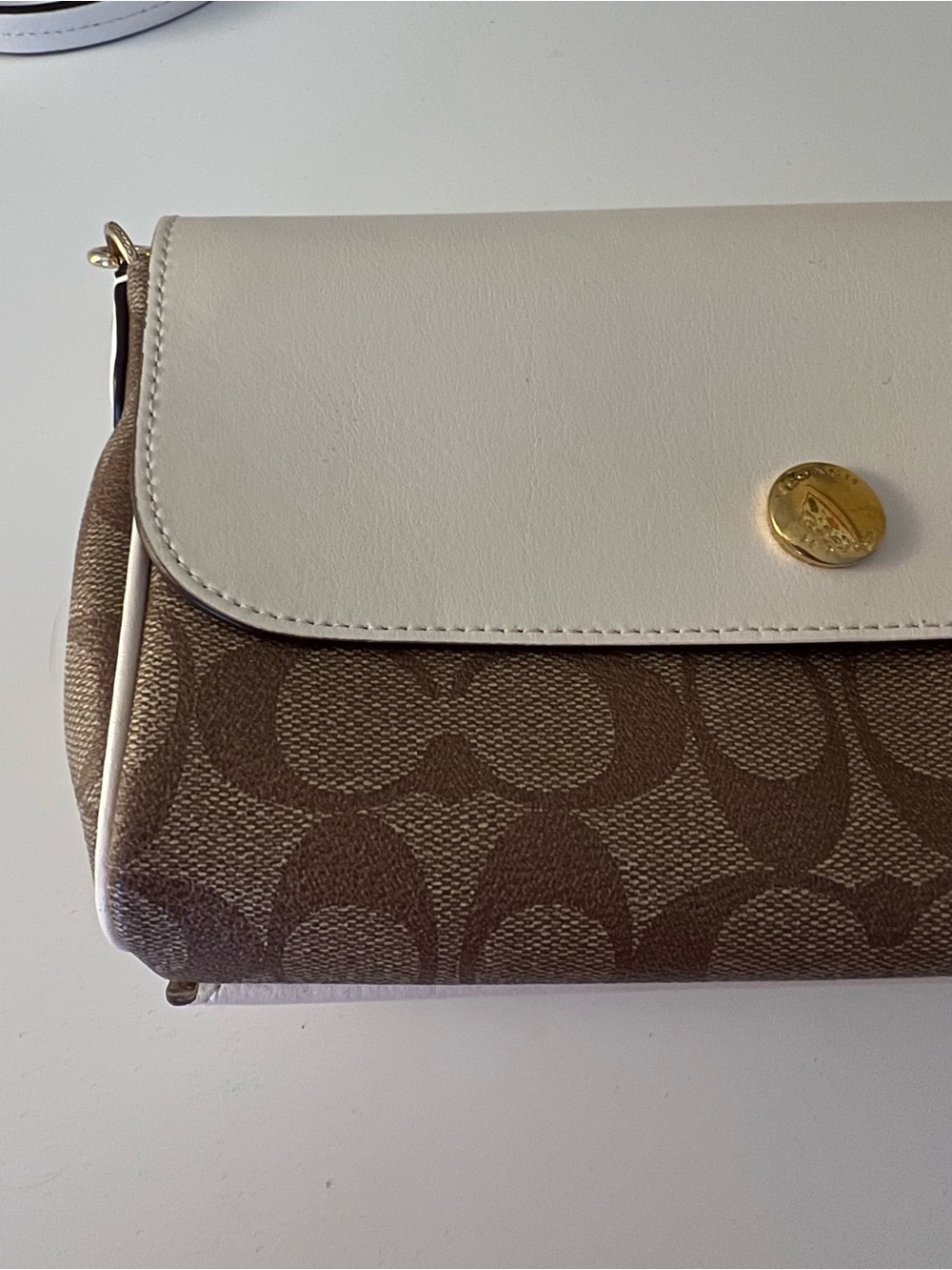 Coach White & Brown Signature Crossbody Bag - Picture 2 of 9